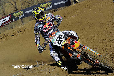 Tony Cairoli in azione agli Internazionali d'Italia 2012 sul circuito di Gioiella